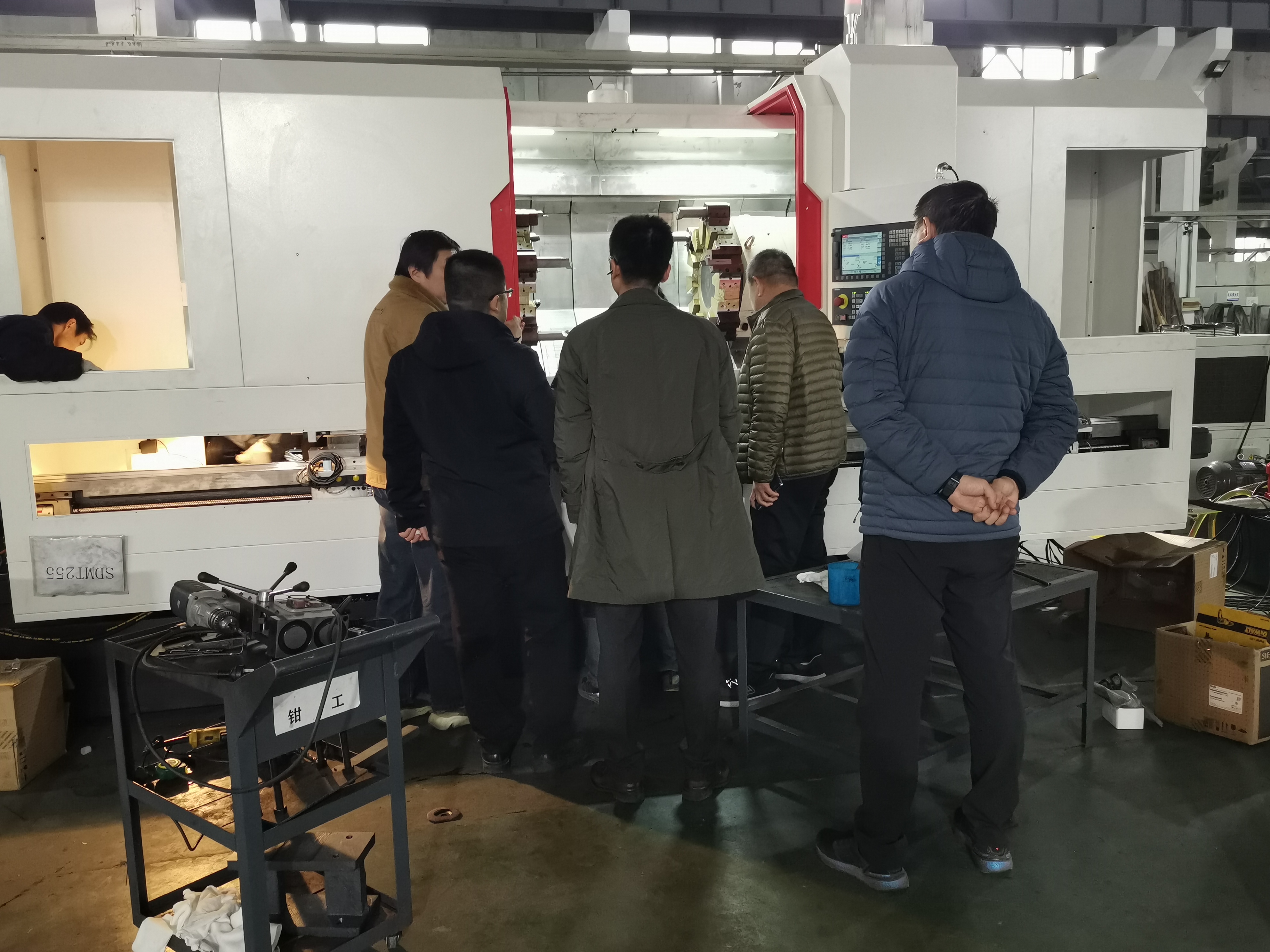 南京(jing)肯邁得機床(chuang)攜多款産品(pin)亮相CCMT2018