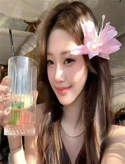 《特工悍娘带全家致富》剧情全实用解析：人物命运与故事走向深度解读